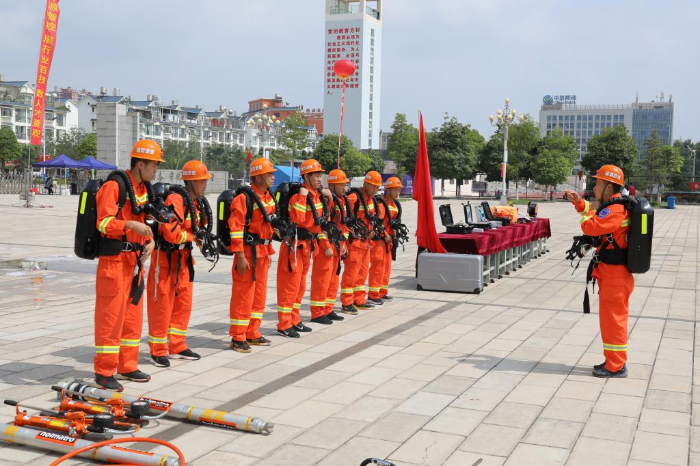 學(xué)生實訓(xùn)1