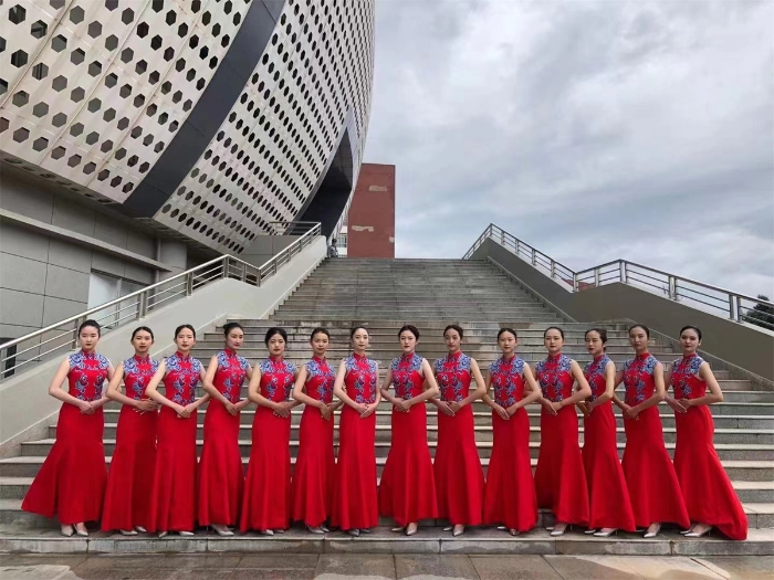 校團(tuán)委大學(xué)生藝術(shù)團(tuán)禮儀部