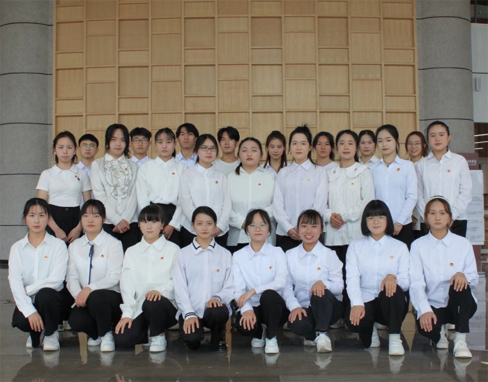 校團(tuán)委大學(xué)生藝術(shù)團(tuán)播音主持部