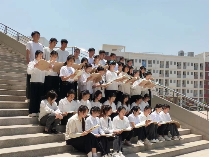 儒行國(guó)學(xué)社