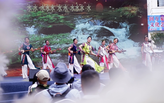 2金馬文化藝術(shù)節(jié)文藝演出 (2)